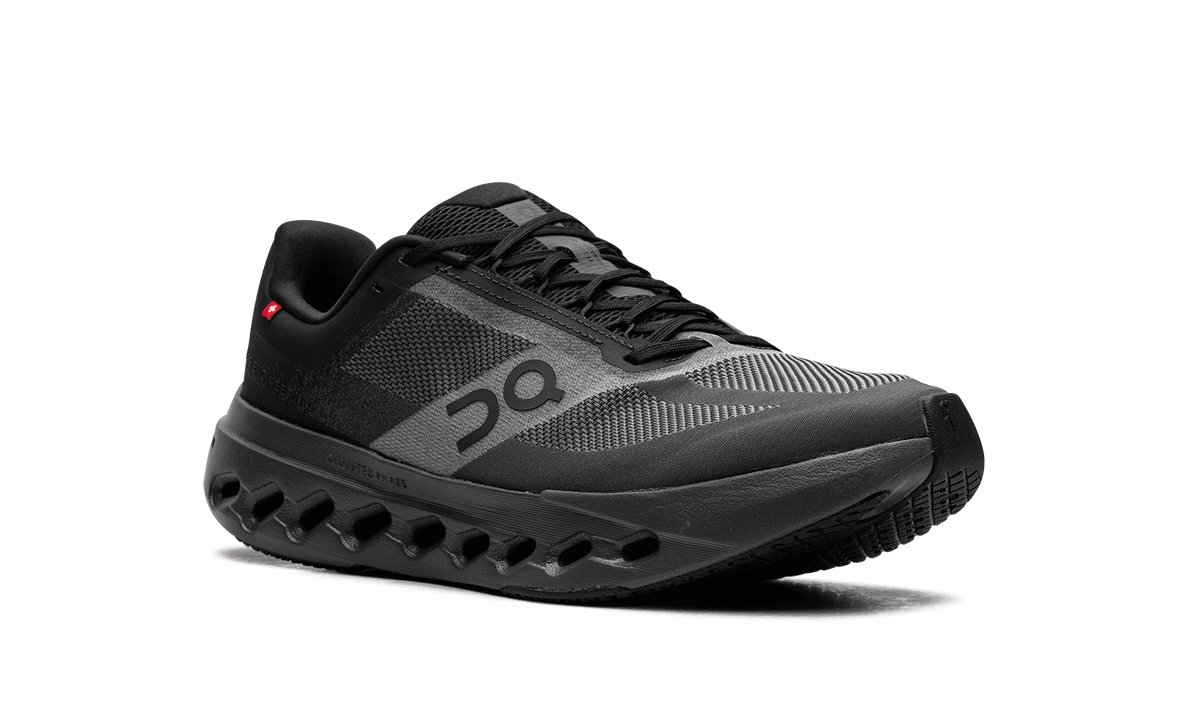 On MENS Cloudsurfer Next "Black Eclipse" 3ME30020106 from Stadium Goods